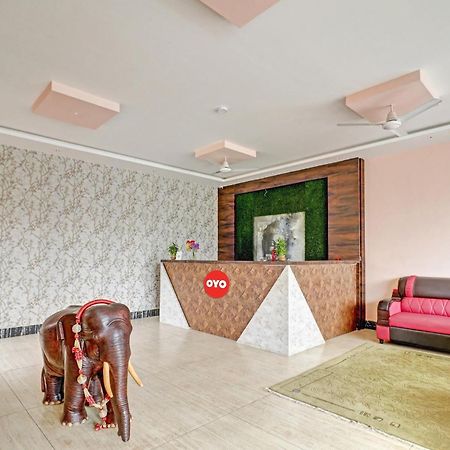 Hotel O Formula Vanivilasa Puram Exteriör bild