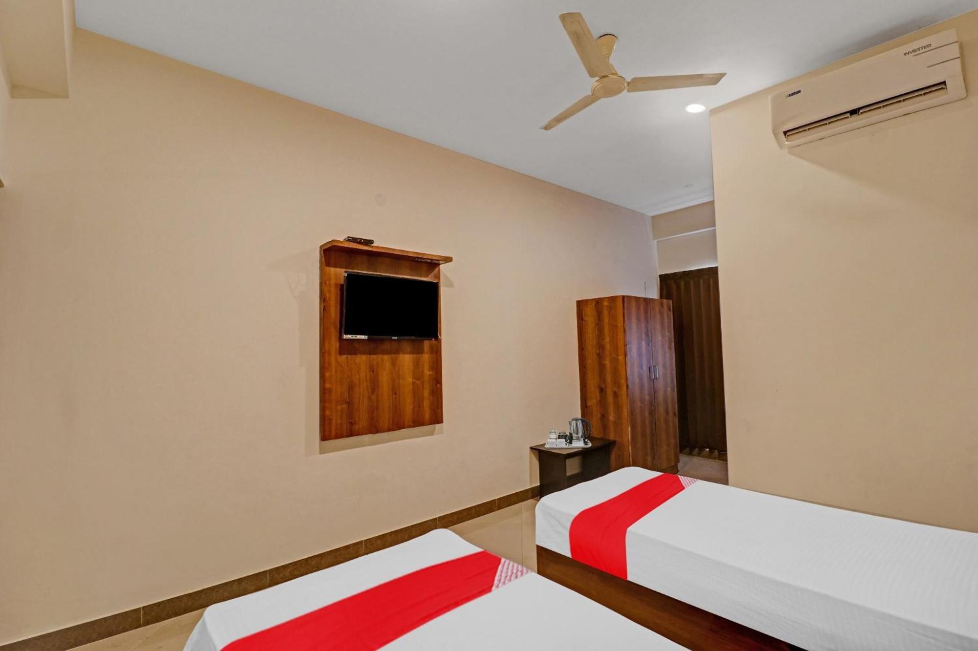 Hotel O Formula Vanivilasa Puram Exteriör bild